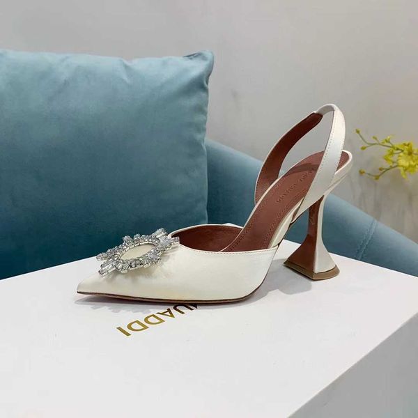 muaddi dress amina shoes sandals satin pointed slingbacks bowtie pumps crystal-sunflower high heeled shoe10cm women's luxury designer p, Black
muaddi dress amina shoes sandals satin pointed slingbacks bowtie pumps crystal-sunflower high heeled shoe10cm women's luxury designer p, Black