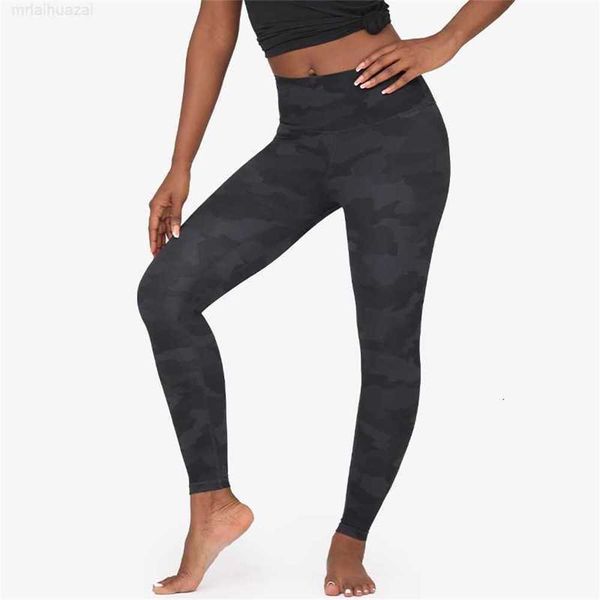 new sports fitness camouflage printing double-sided nude high waist stretch hip lifting yoga caprise popular style
new sports fitness camouflage printing double-sided nude high waist stretch hip lifting yoga caprise popular style