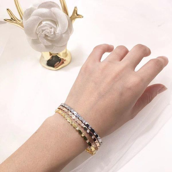 2023 fashion bangle gold chain bracelet steel simple rhinestone for women fashion brand luxuious gift bracelet bangle jewelry no box, Black
2023 fashion bangle gold chain bracelet steel simple rhinestone for women fashion brand luxuious gift bracelet bangle jewelry no box, Black