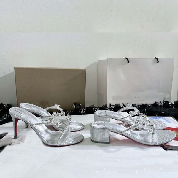 crystal thong sandals brand women's 2023 spring new fashion high-heeled silver rhinestone wedding shoes wear sandals outside, Black
crystal thong sandals brand women's 2023 spring new fashion high-heeled silver rhinestone wedding shoes wear sandals outside, Black