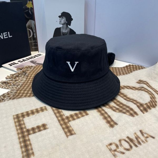luxury brand hat designer spring sunmmer style beanie hats men and women classic fashion universal knitted cap outdoor sun prevent wide brim, Blue;gray
luxury brand hat designer spring sunmmer style beanie hats men and women classic fashion universal knitted cap outdoor sun prevent wide brim, Blue;gray
