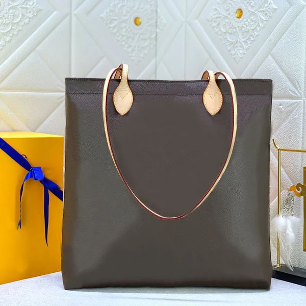 tote bag women large handbag shoulder bags fashion letters leather strap inner pocket zipper closure gold metal parts
tote bag women large handbag shoulder bags fashion letters leather strap inner pocket zipper closure gold metal parts
