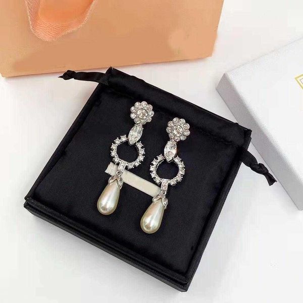 luxury designer fashion earrings diamond white resin pendant long earrings ladies wedding party bride gifts jewelry, Silver
luxury designer fashion earrings diamond white resin pendant long earrings ladies wedding party bride gifts jewelry, Silver