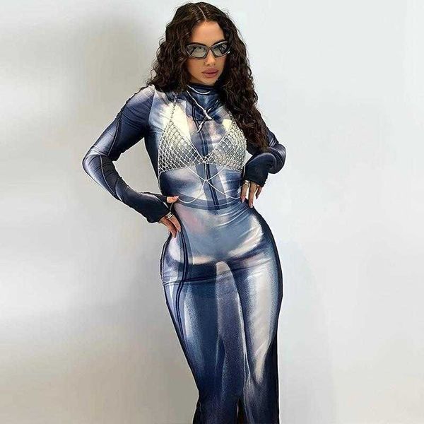 style stand collar tight dress mid length digital printed long sleeve t shirt with, Black;gray
style stand collar tight dress mid length digital printed long sleeve t shirt with, Black;gray