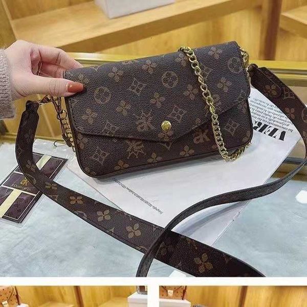 store clearance promotion handbag online export envelope bag women's skew straddle small new fashion three piece print versatile chain
store clearance promotion handbag online export envelope bag women's skew straddle small new fashion three piece print versatile chain
