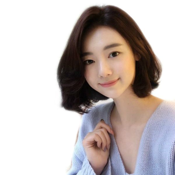 wig female short straight hair bobo bangs head korean buckle shoulder-length short hair temperament trim face chemical fiber full head set, Black
wig female short straight hair bobo bangs head korean buckle shoulder-length short hair temperament trim face chemical fiber full head set, Black