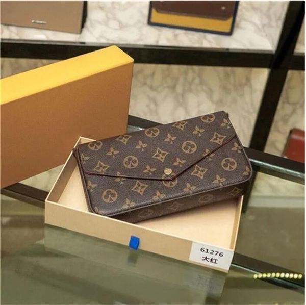 2023 women messenger leather handbag evening bag original box flower checkers date code serial number embossed patterns
2023 women messenger leather handbag evening bag original box flower checkers date code serial number embossed patterns