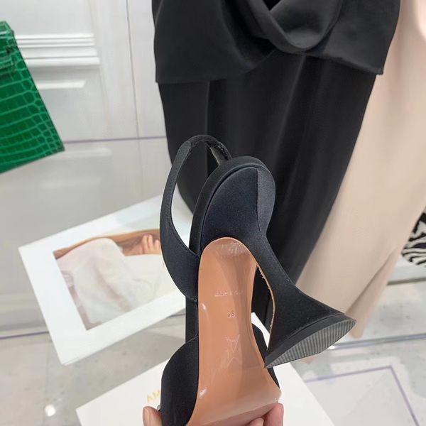 muaddi dress amina shoes womens sandals satin pointed slingbacks bowtie pumps crystal sunflower high heeled shoe 100mm luxury designer wyqw, Black
muaddi dress amina shoes womens sandals satin pointed slingbacks bowtie pumps crystal sunflower high heeled shoe 100mm luxury designer wyqw, Black