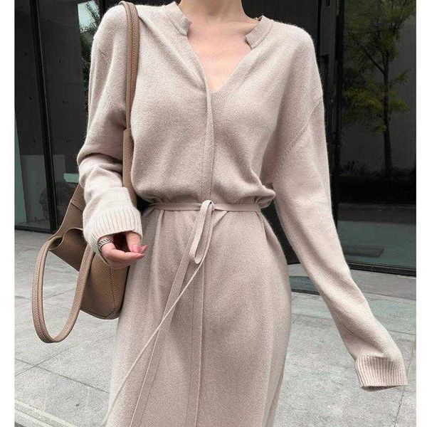 autumn and winter casual dresses drawstring waist tight slimming v neckline mid, Black;gray
autumn and winter casual dresses drawstring waist tight slimming v neckline mid, Black;gray