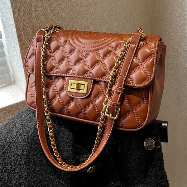 designer handbag store 60% off advanced lingge chain women new fashion small square bag for autumn and winter
designer handbag store 60% off advanced lingge chain women new fashion small square bag for autumn and winter