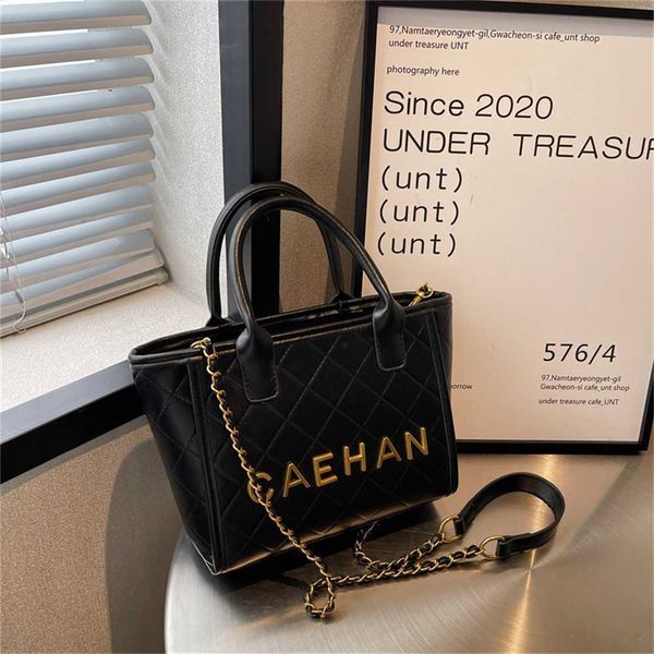 designer handbag store 60% off advanced texture portable letter rhombus chain women's fashionable simple cross-body large capacity tote
designer handbag store 60% off advanced texture portable letter rhombus chain women's fashionable simple cross-body large capacity tote