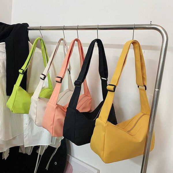 new fashion canvas wide shoulder strap messenger bag simple shopping bag single shoulder bag light casual women bag
new fashion canvas wide shoulder strap messenger bag simple shopping bag single shoulder bag light casual women bag