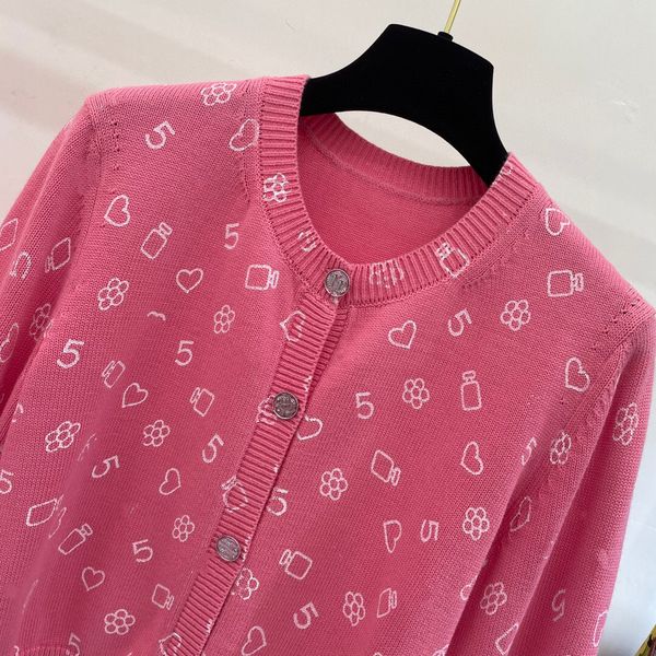 women's sweaters designer 23ss female sweater, high-grade the ladies' coat in autumn and winter. the wool cardigan sweater for wom, White;black
women's sweaters designer 23ss female sweater, high-grade the ladies' coat in autumn and winter. the wool cardigan sweater for wom, White;black