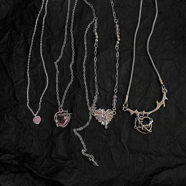 necklaces kpop pink crystal thorns heart pendant chain metal necklace for women aesthetic punk grunge jewelry y2k accessories 0206, Silver
necklaces kpop pink crystal thorns heart pendant chain metal necklace for women aesthetic punk grunge jewelry y2k accessories 0206, Silver