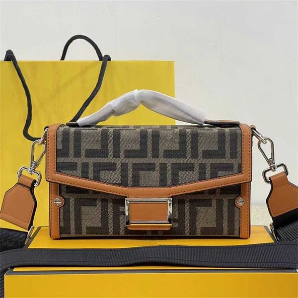 designer handbag store 60% off autumn winter new men's women's classic old flower handle uette french stick bag one shoulder messe
designer handbag store 60% off autumn winter new men's women's classic old flower handle uette french stick bag one shoulder messe