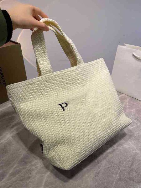 pbag triangle shopping bags shoulder weaving women messenger designer handbag totes beach woven crossbody wallet fashion purses 220519
pbag triangle shopping bags shoulder weaving women messenger designer handbag totes beach woven crossbody wallet fashion purses 220519