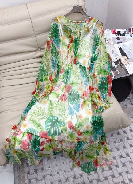 23 spring printed silk dress with round neck and green flowers, Black;gray