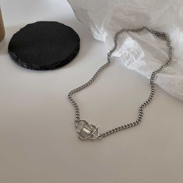 necklaces kpop titanium irregular crystal heart pendant necklace clavicle for men's winter sweater chain y2k aesthetic jewelry 2022 020, Silver
necklaces kpop titanium irregular crystal heart pendant necklace clavicle for men's winter sweater chain y2k aesthetic jewelry 2022 020, Silver