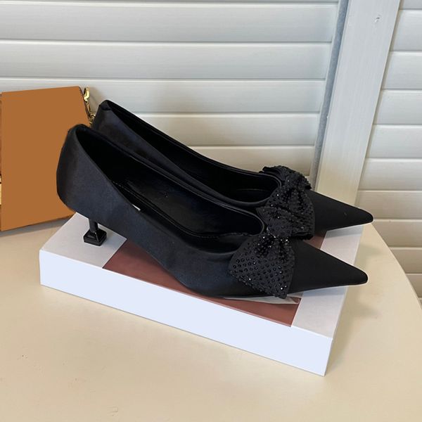 womens dress shoes pointy fine heel butterfly decoration silk fabric pure leather inner mid-heel sandals luxury party non-slip shoes ballet, Black
womens dress shoes pointy fine heel butterfly decoration silk fabric pure leather inner mid-heel sandals luxury party non-slip shoes ballet, Black