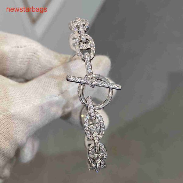 herme designer bracelets online store v gold high-quality pig nose h home full diamond set fashion with star, Golden;silver
herme designer bracelets online store v gold high-quality pig nose h home full diamond set fashion with star, Golden;silver