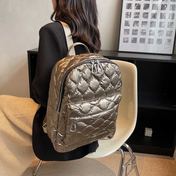 lazy bag women's large capacity 2023 new autumn and winter cotton-padded clothes backpack down commuter backpack
lazy bag women's large capacity 2023 new autumn and winter cotton-padded clothes backpack down commuter backpack