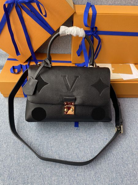fashion women luxurys designers bags embossing monograms genuine leather lady handbags messenger crossbody shoulder bag totes wallet backpac
fashion women luxurys designers bags embossing monograms genuine leather lady handbags messenger crossbody shoulder bag totes wallet backpac
