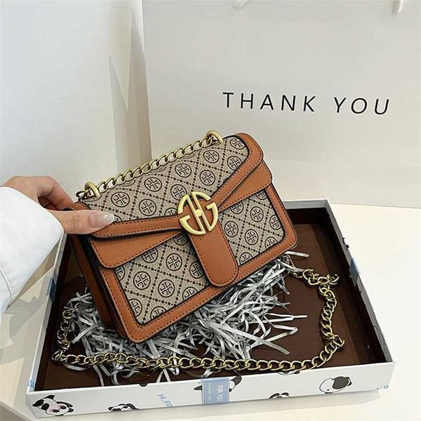 2023 bags clearance outlets texture women's fashion simple single shoulder messenger foreign air chain small square bag
2023 bags clearance outlets texture women's fashion simple single shoulder messenger foreign air chain small square bag