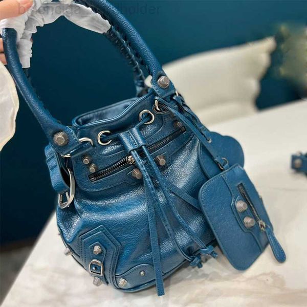 b bag b bags designer luxury le woman shoulder cagole bag single rivet hourglass handbags crossbody messenger purse iux4 ifqt
b bag b bags designer luxury le woman shoulder cagole bag single rivet hourglass handbags crossbody messenger purse iux4 ifqt