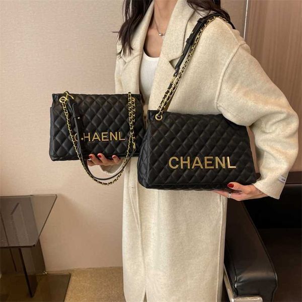 2023 bags clearance outlets female new portable armpit bag fashion single shoulder messenger rhombic lattice chain fashion bag
2023 bags clearance outlets female new portable armpit bag fashion single shoulder messenger rhombic lattice chain fashion bag
