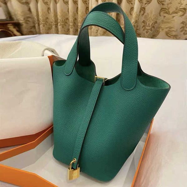 designer herme bags for women vegetable basket women's bag togo bucket layer cow leather handbag 2023 new img0
designer herme bags for women vegetable basket women's bag togo bucket layer cow leather handbag 2023 new img0