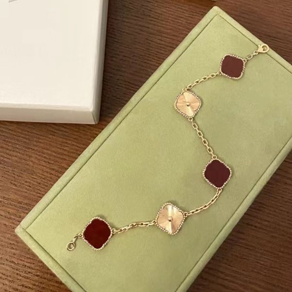 classic designer gold bracelet link valentines love bracelet 18k gold agate shell pearl mother daughter jewelry wedding mothers day flower g, Black
classic designer gold bracelet link valentines love bracelet 18k gold agate shell pearl mother daughter jewelry wedding mothers day flower g, Black