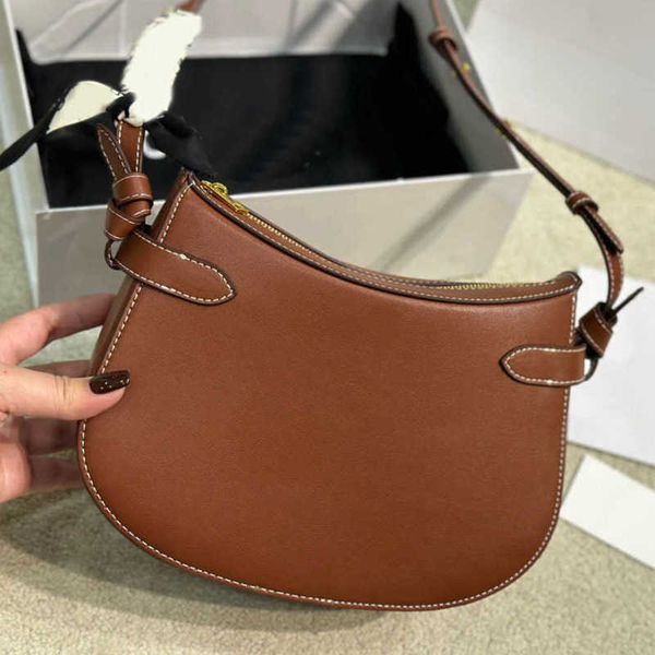 new vintage designer bags women shoulder bags flap outer pocket handbag shoulder canvas and leather luxury designer female purses 230109
new vintage designer bags women shoulder bags flap outer pocket handbag shoulder canvas and leather luxury designer female purses 230109