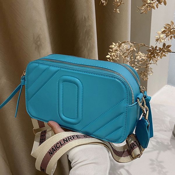 2023 new multicolor camera shoulder bags multicolor designer handbags women pu leather wide straps wallet, Black;red
2023 new multicolor camera shoulder bags multicolor designer handbags women pu leather wide straps wallet, Black;red