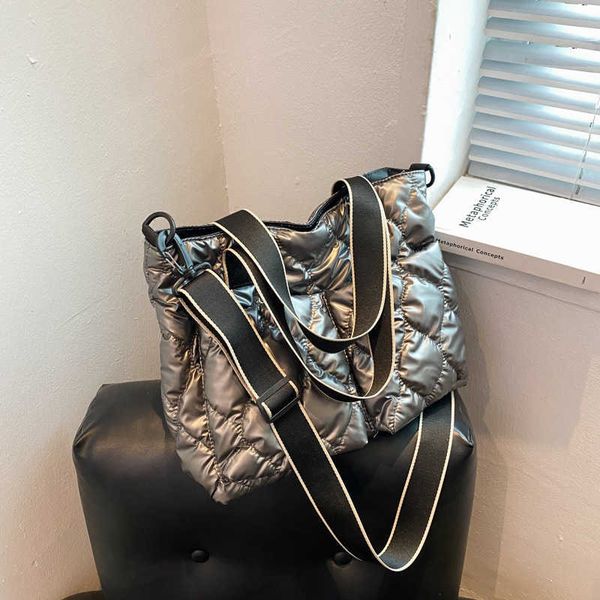 women's bag new autumn and winter one-shoulder cross-body portable large-capacity cotton suit bag fashionable and versatile space
women's bag new autumn and winter one-shoulder cross-body portable large-capacity cotton suit bag fashionable and versatile space