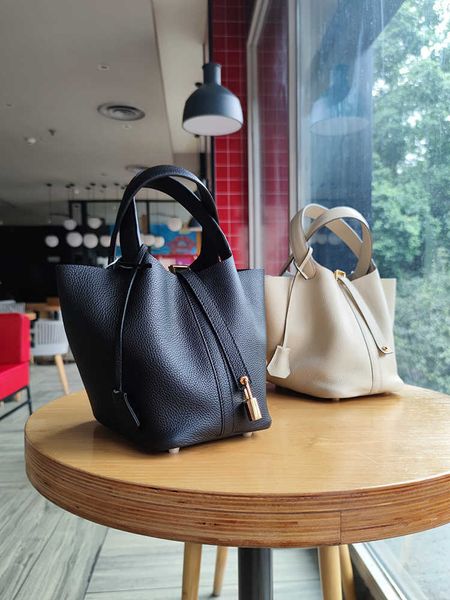 designer herme bags for women 2023 new style mother and child vegetable basket bag leather litchi pattern togo
designer herme bags for women 2023 new style mother and child vegetable basket bag leather litchi pattern togo
