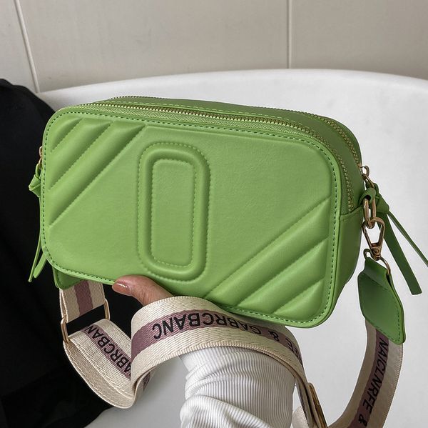 2023 new multicolor camera bag designer handbags women one shoulders bags wallet crossbody handbag, Black;red
2023 new multicolor camera bag designer handbags women one shoulders bags wallet crossbody handbag, Black;red