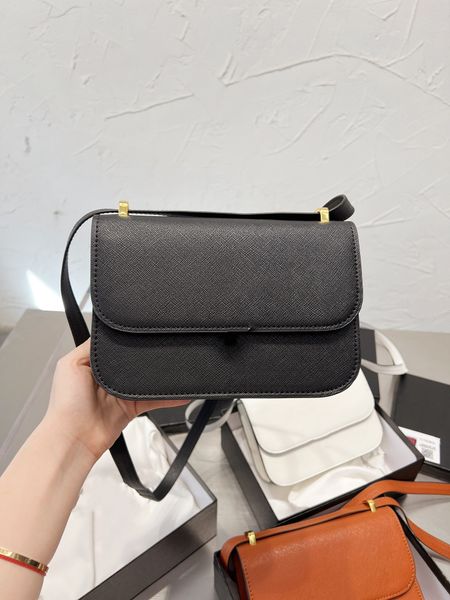 shopping bag crossbody bag cowhide one shoulder underarm bag summer new 5a quality fashion everything
shopping bag crossbody bag cowhide one shoulder underarm bag summer new 5a quality fashion everything