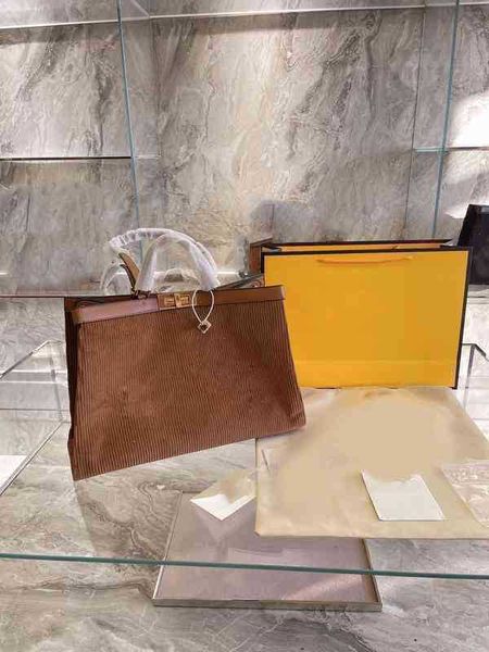 fbag evening bag shoulder bags for womenhandbag designers luxury brand handbags tote vintage women handbag with leather messenger large capa
fbag evening bag shoulder bags for womenhandbag designers luxury brand handbags tote vintage women handbag with leather messenger large capa