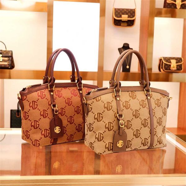 79% off bags outlet store hong old flower leather hand new foreign style dumpling versatile one-shoulder diagonal bag fashion
79% off bags outlet store hong old flower leather hand new foreign style dumpling versatile one-shoulder diagonal bag fashion