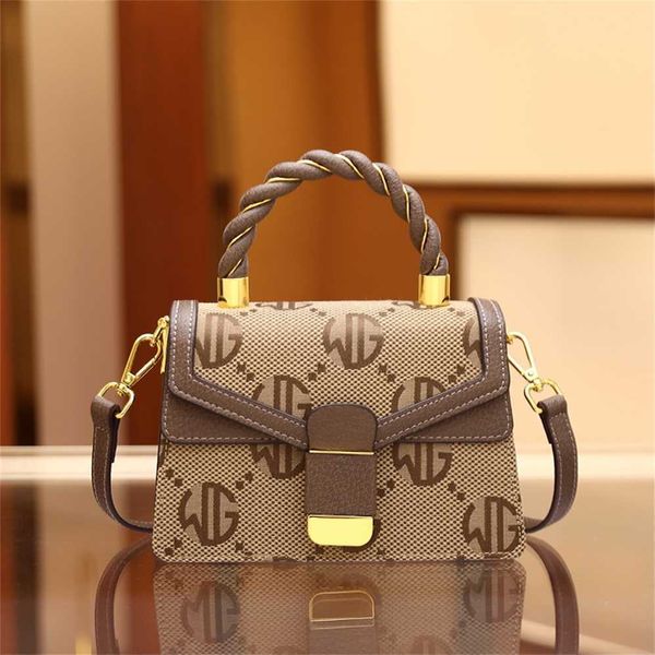 79% off bags outlet store french nylon high-grade hand for women in autumn and winter new fashion dionysian textured one-shoulder messenger
79% off bags outlet store french nylon high-grade hand for women in autumn and winter new fashion dionysian textured one-shoulder messenger