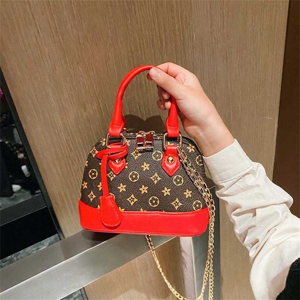 79% off bags outlet store children's shell fashion foreign style lovely chain small messenger little girl's handbag
79% off bags outlet store children's shell fashion foreign style lovely chain small messenger little girl's handbag