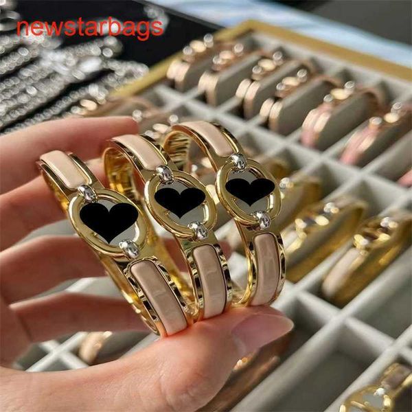 herme designer bracelets online store h-button enamel color couple pig nose fashion versatile black warrior, Golden;silver
herme designer bracelets online store h-button enamel color couple pig nose fashion versatile black warrior, Golden;silver
