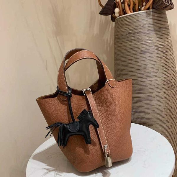 designer herme bags for women h home vegetable basket tc cowhide lychee pattern hand handmade wax line bucket vlr1
designer herme bags for women h home vegetable basket tc cowhide lychee pattern hand handmade wax line bucket vlr1