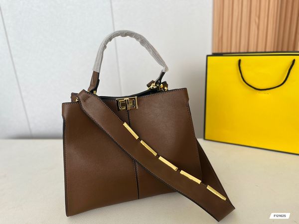 classic handbag luxury shopping bag large capacity advanced leather material super foreign style
classic handbag luxury shopping bag large capacity advanced leather material super foreign style