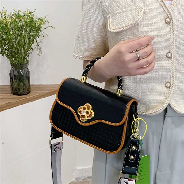 60% off handbags online usa new women's and summer one shoulder messenger high sense portable square bag fashion foreign style chain ba
60% off handbags online usa new women's and summer one shoulder messenger high sense portable square bag fashion foreign style chain ba