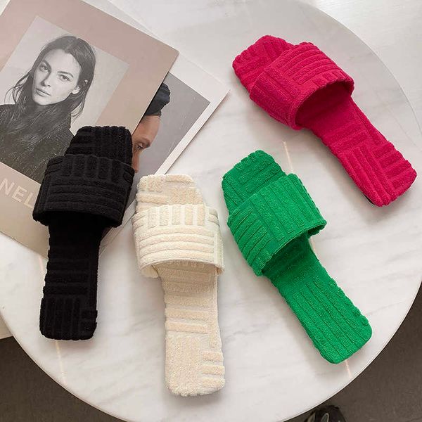 slippers fashion flat trend women slippers plus size summer designer shoes outdoor slides causal woman sandals 35-42 flats flip flops g23020, Black
slippers fashion flat trend women slippers plus size summer designer shoes outdoor slides causal woman sandals 35-42 flats flip flops g23020, Black