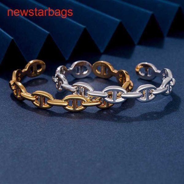 herme designer bracelets online store high-version s925h family's new pig nose glossy light luxury round bracelet cool air personality, Golden;silver
herme designer bracelets online store high-version s925h family's new pig nose glossy light luxury round bracelet cool air personality, Golden;silver