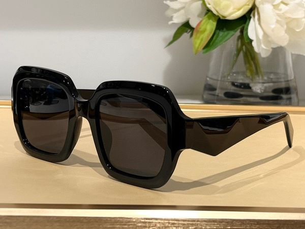 funky sunglasses for men and women summer 28 style anti-ultraviolet retro plate full frame fashion glasses random box 28zs, White;black
funky sunglasses for men and women summer 28 style anti-ultraviolet retro plate full frame fashion glasses random box 28zs, White;black