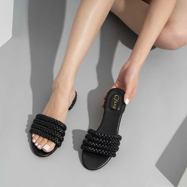 slippers summer new women's slippers fashion woven thick heel women's sandals non-slip wear-resistant outdoor women's shoes g, Black
slippers summer new women's slippers fashion woven thick heel women's sandals non-slip wear-resistant outdoor women's shoes g, Black