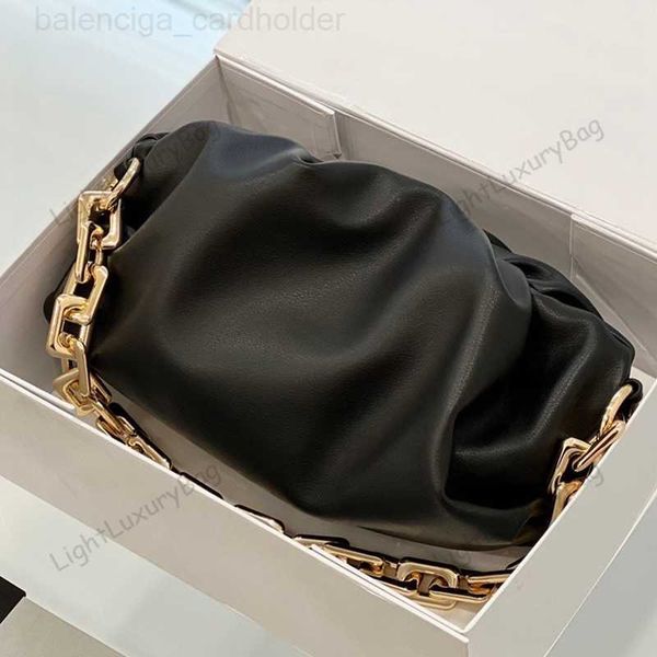 cloud bag venetas fashion thick chain shoulder wallets 5a designer soft leather womens classic luxury evening handbags tote female purses bo
cloud bag venetas fashion thick chain shoulder wallets 5a designer soft leather womens classic luxury evening handbags tote female purses bo